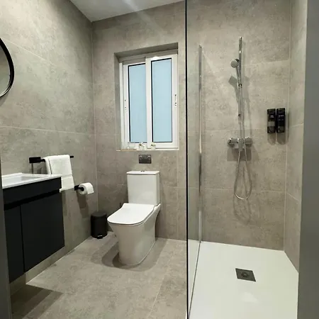 아파트 Veca 3 Brand New *