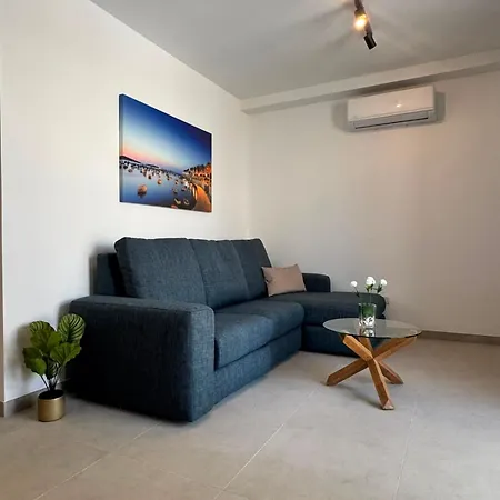Veca 3 Brand New 아파트